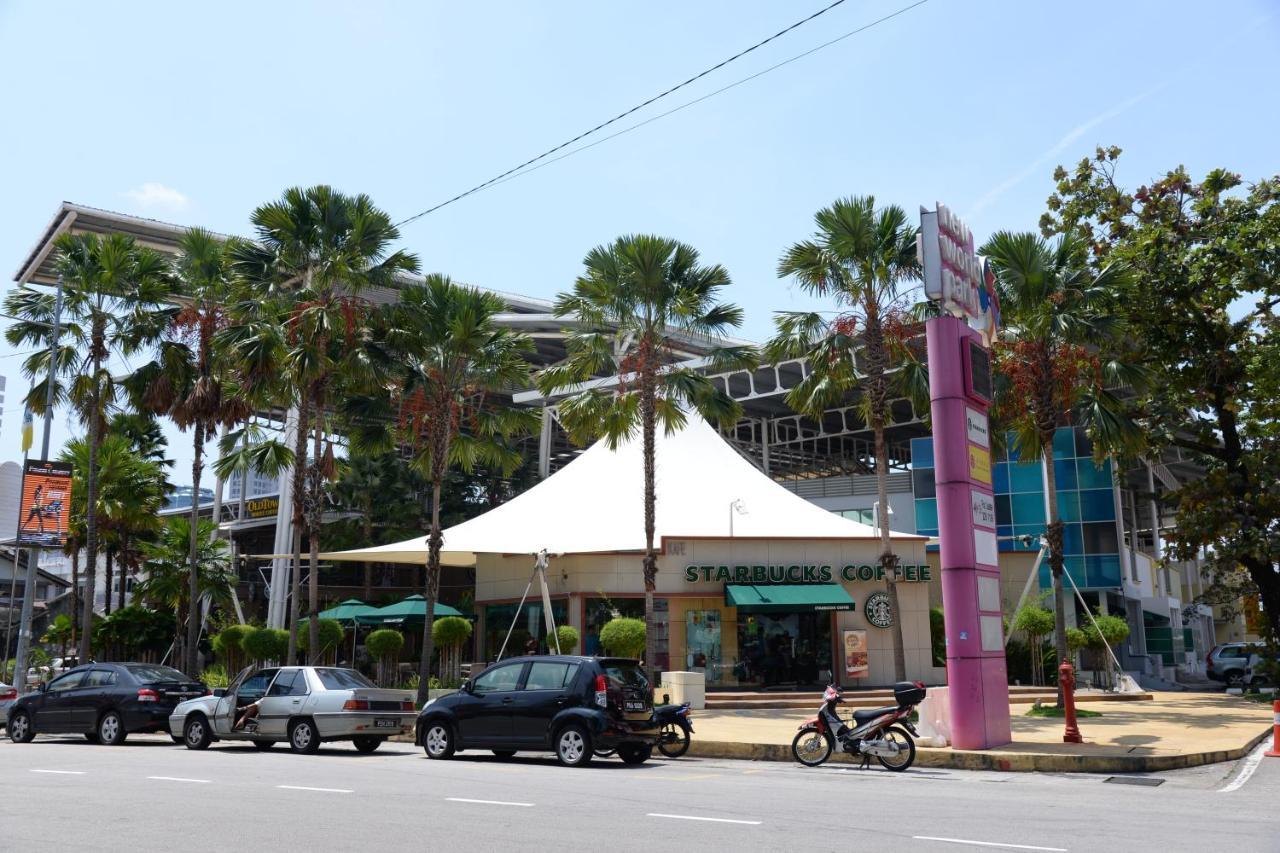 MII Smile Hotel Penang George Town Bagian luar foto