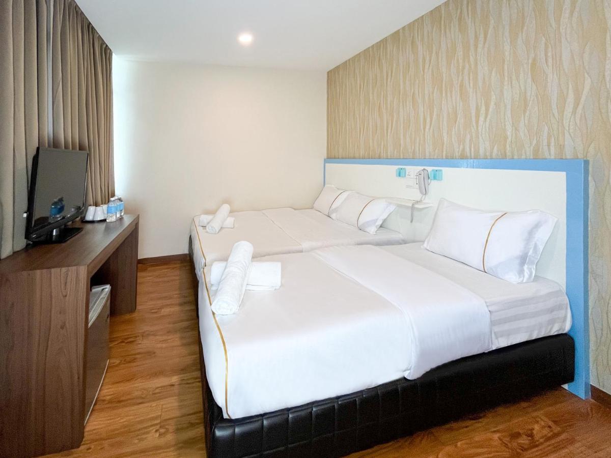 MII Smile Hotel Penang George Town Bagian luar foto