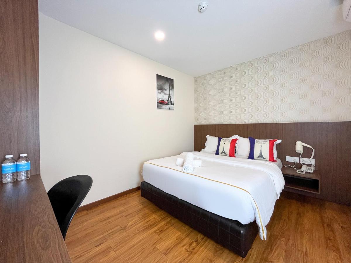 MII Smile Hotel Penang George Town Bagian luar foto