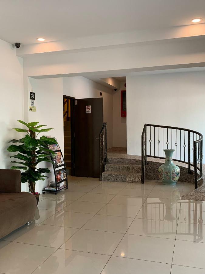 MII Smile Hotel Penang George Town Bagian luar foto